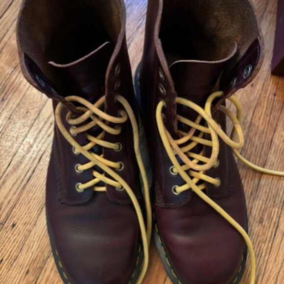 Dr. Martens English made Red size 10US - Picture 6 of 7